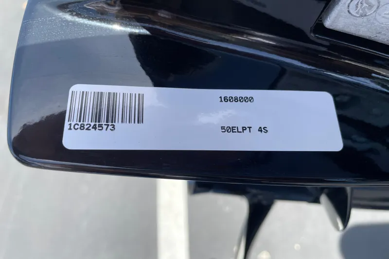 Slide: The Image of Barcode and label on 2026 Sun Tracker Bass Buggy 16 XL Select boat component. - 100