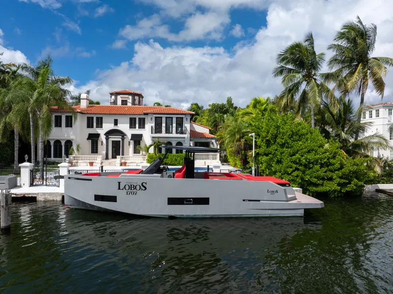 Slide: The Image of De Antonio D42 Open 2023 - 18