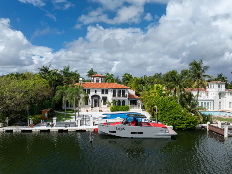 Slide: The Image of De Antonio D42 Open 2023 - 20