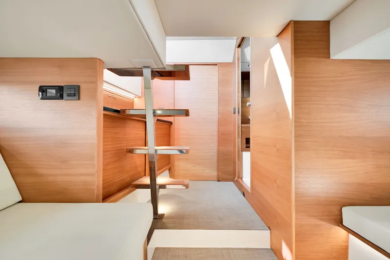 Slide: The Image of De Antonio D42 Open 2023 - 56