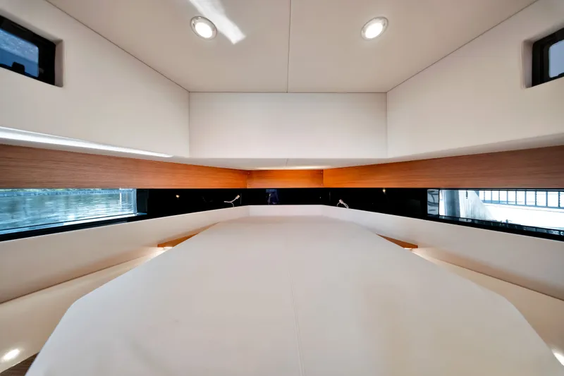 Slide: The Image of De Antonio D42 Open 2023 - 61