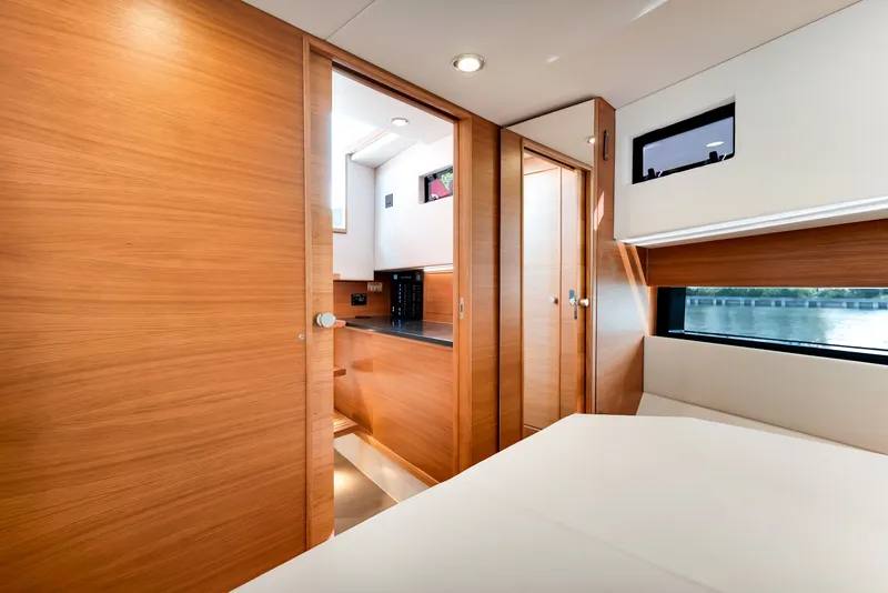 Slide: The Image of De Antonio D42 Open 2023 - 62