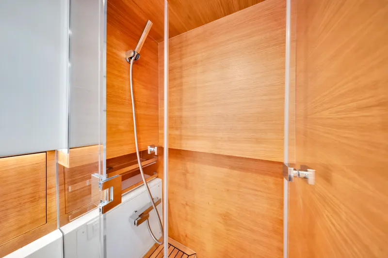 Slide: The Image of De Antonio D42 Open 2023 - 65