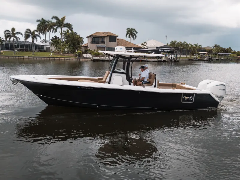 Slide: The Image of Sea Hunt Gamefish 30 Coffin Box 2022 - 14