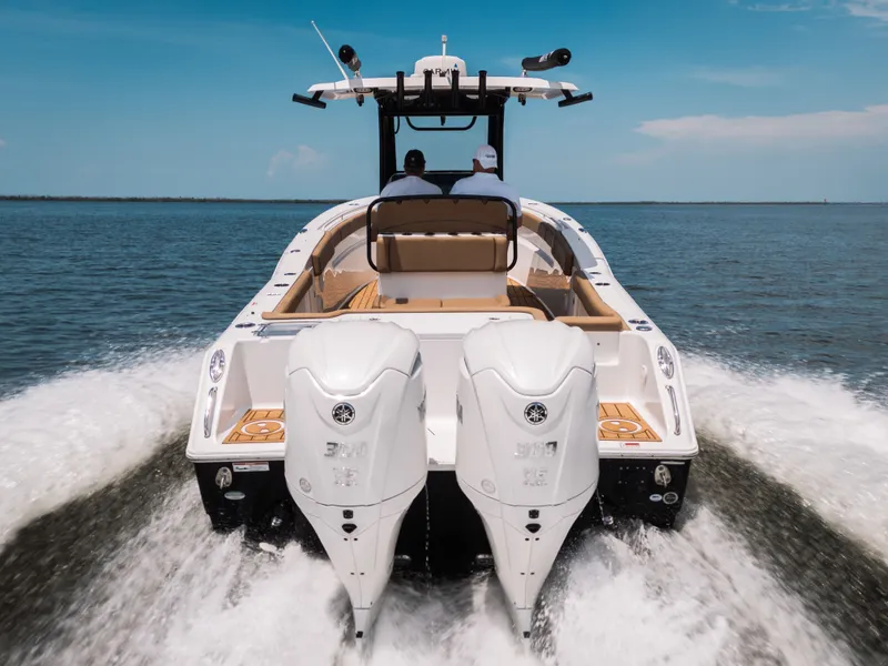 Slide: The Image of Sea Hunt Gamefish 30 Coffin Box 2022 - 7