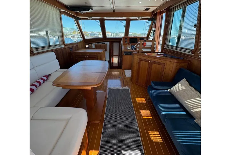 Slide: The Image of salon - 8