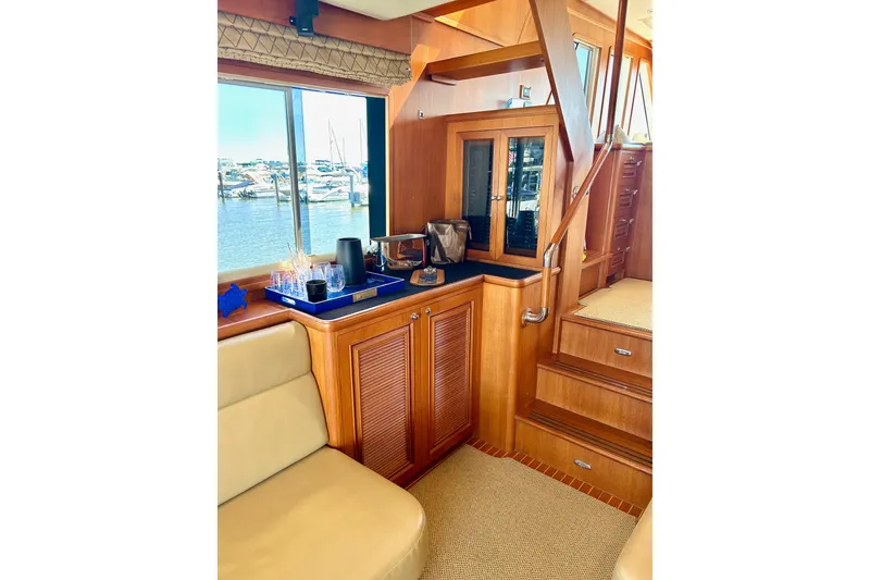 Slide: The Image of Interior of Grand Banks 53 Aleutian RP yacht, 2012 model. - 4
