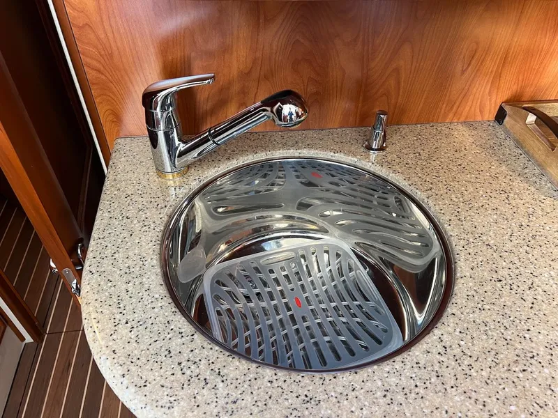 Slide: The Image of Silverton 36 Convertible 2007 - 21