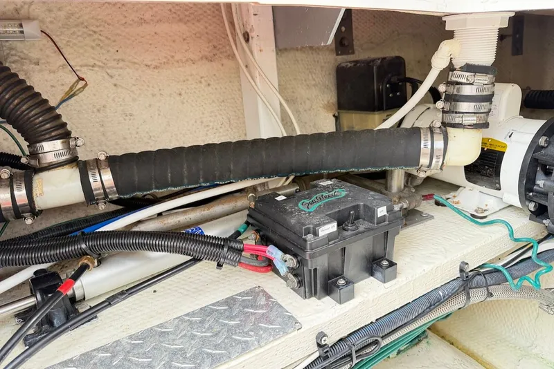 Slide: The Image of Silverton 36 Convertible 2007 - 68