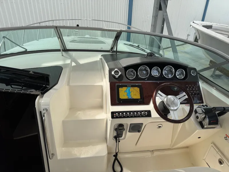 Slide: The Image of Sea Ray Sundancer 310 2010 - 12