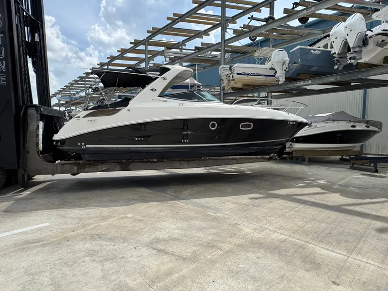 Slide: The Image of Sea Ray Sundancer 310 2010 - 56
