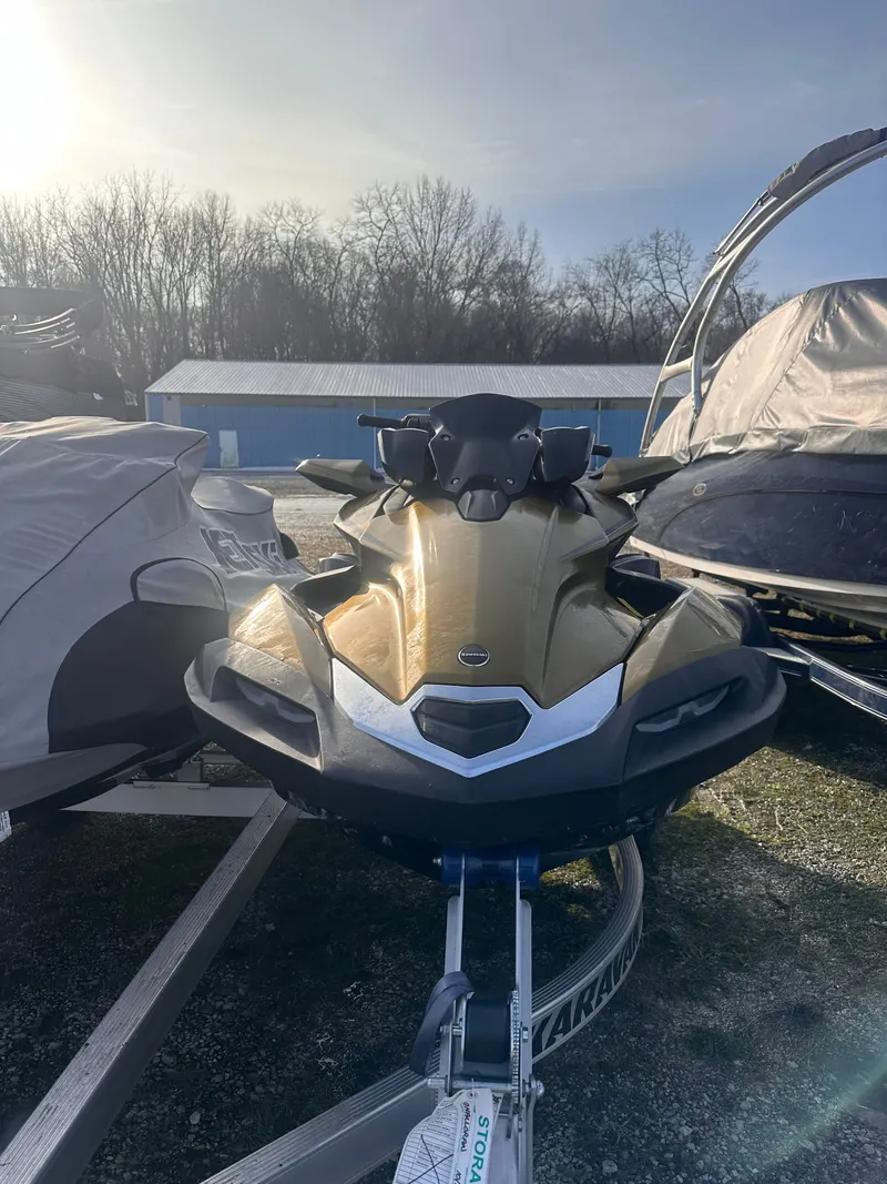 Slide: The Image of Kawasaki ULTRA 160LX 2023 - 1