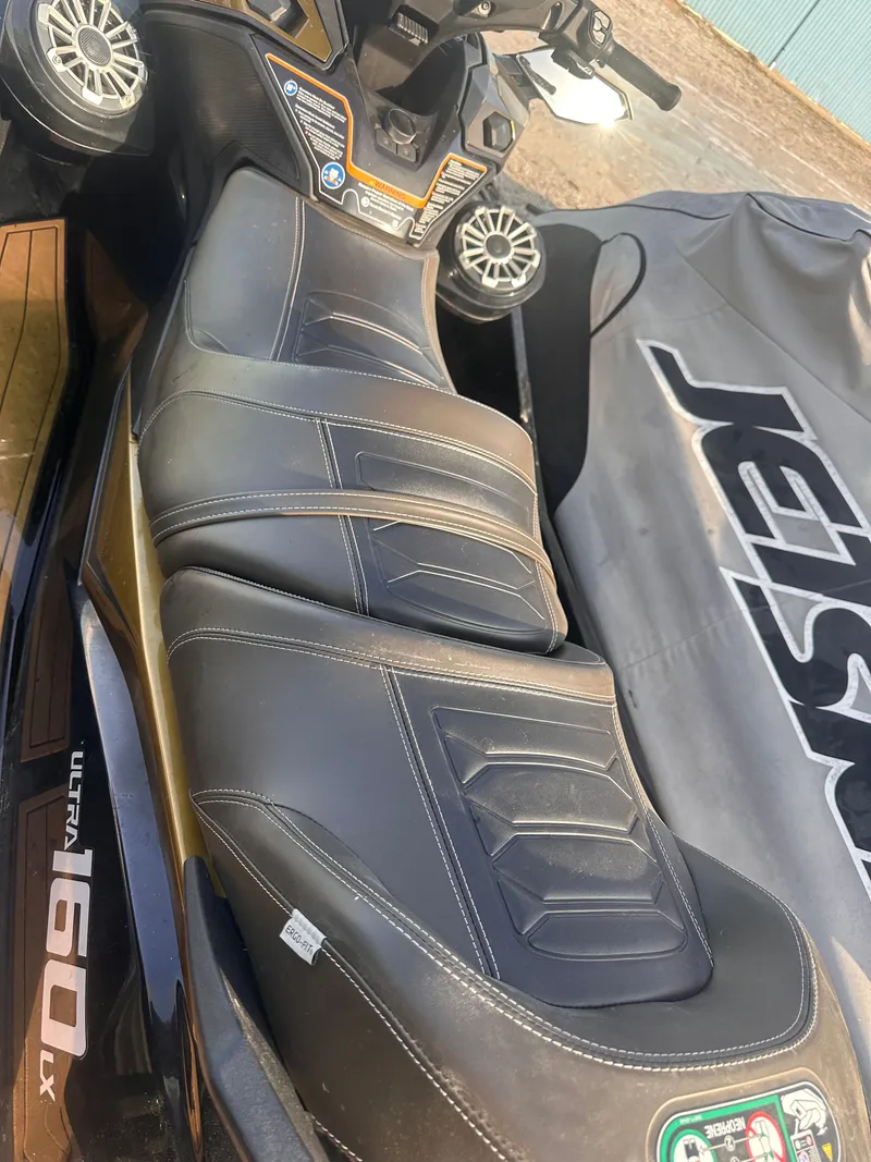 Slide: The Image of Kawasaki ULTRA 160LX 2023 - 25