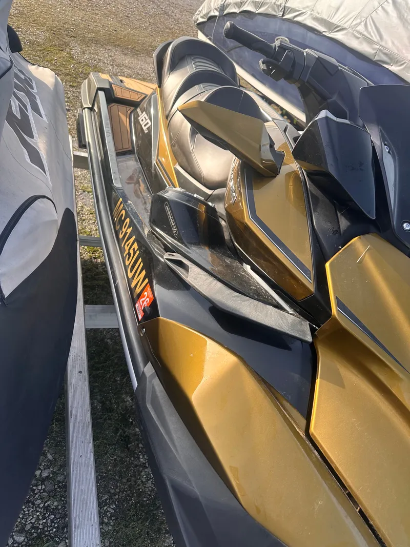 Slide: The Image of Kawasaki ULTRA 160LX 2023 - 4