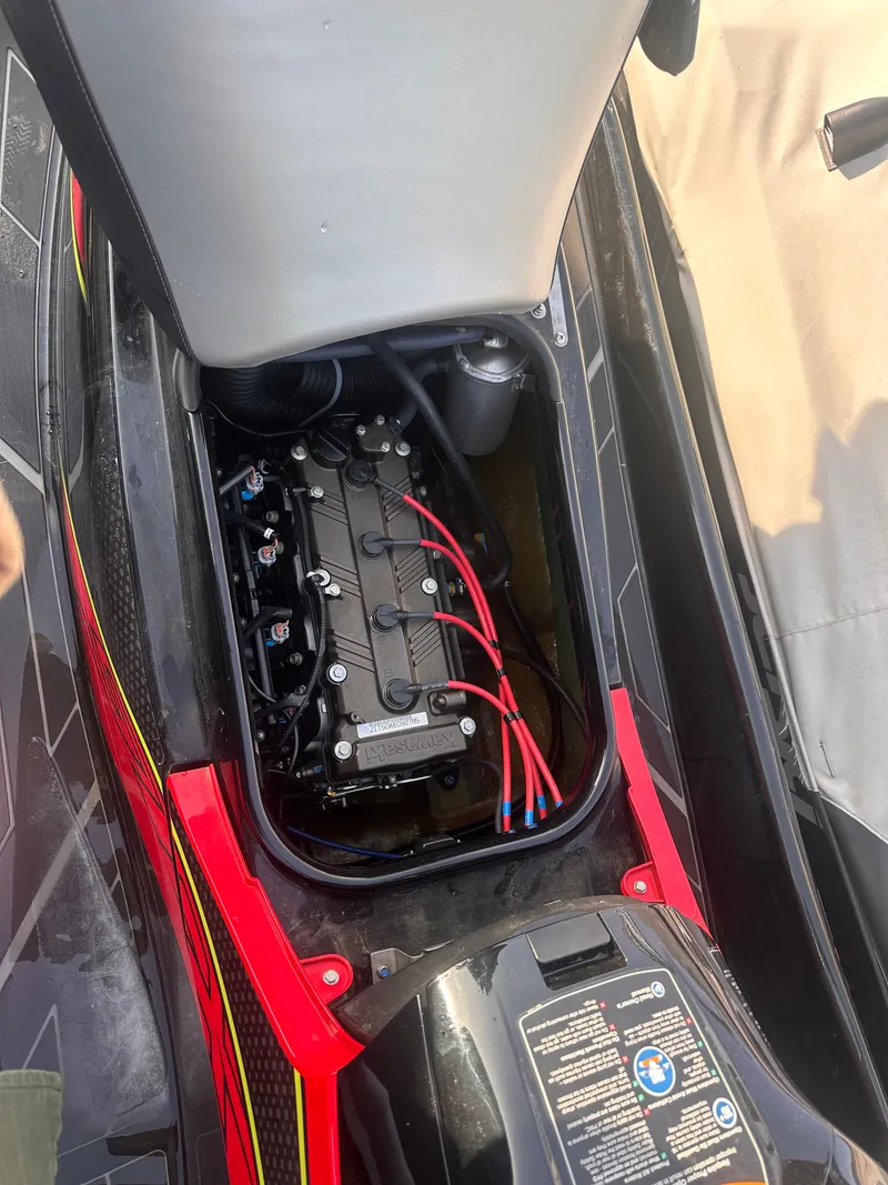 Slide: The Image of Kawasaki STX 160LX 2023 - 17