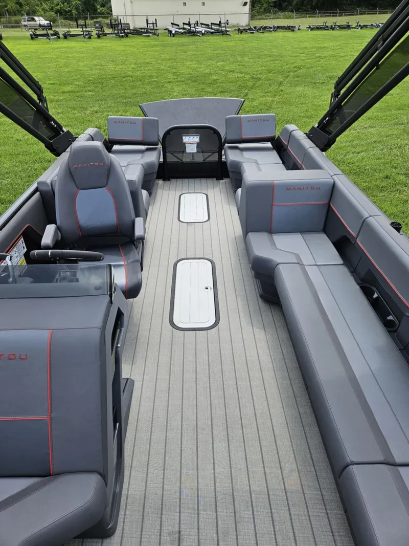 Slide: The Image of Manitou EXPLORE BENCH 22MAX STANDARD STEALTH 2023 - 10