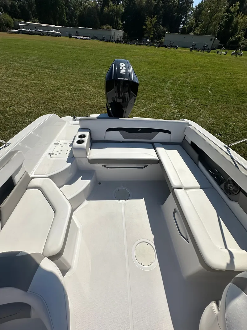 Slide: The Image of Four Winns FL HD200 OB 2019 - 12