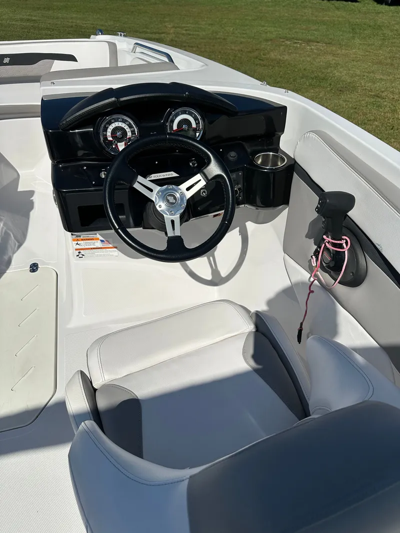 Slide: The Image of Four Winns FL HD200 OB 2019 - 14