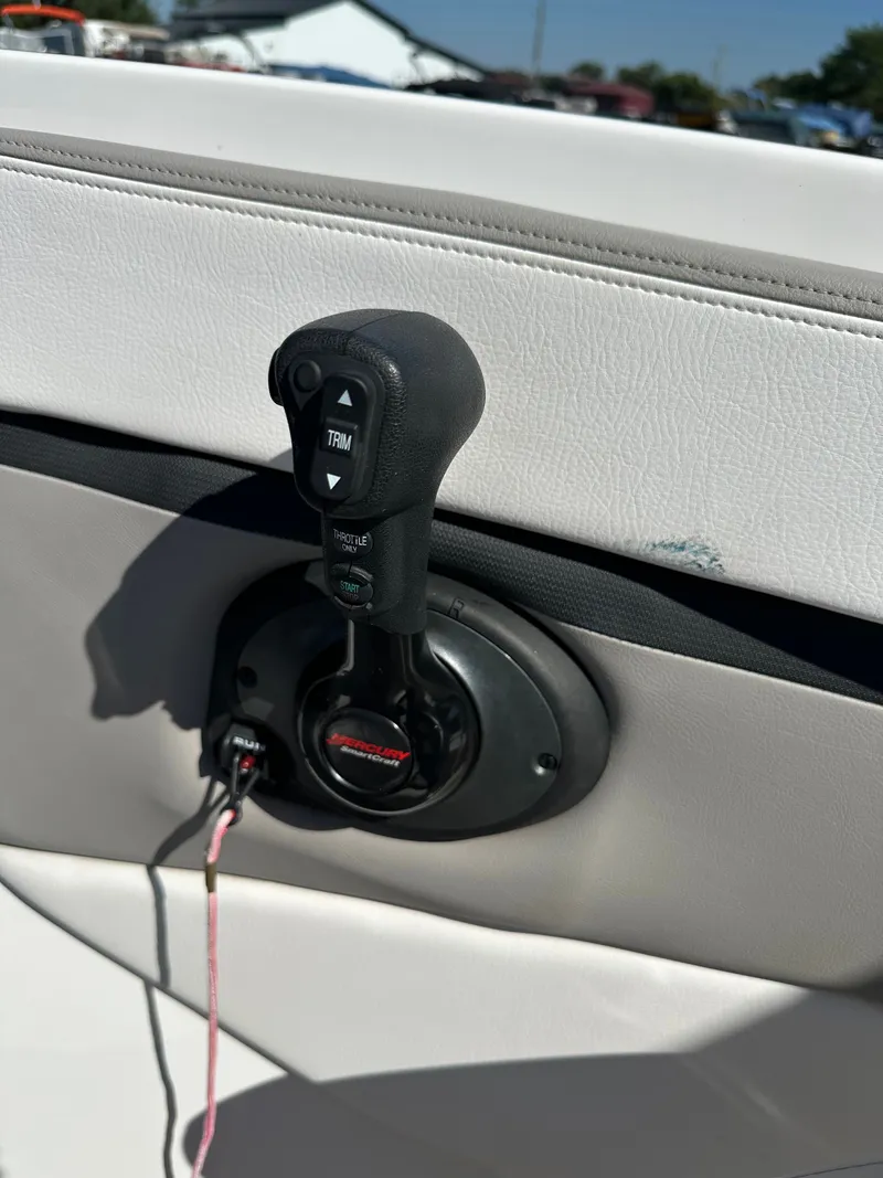 Slide: The Image of Four Winns FL HD200 OB 2019 - 18