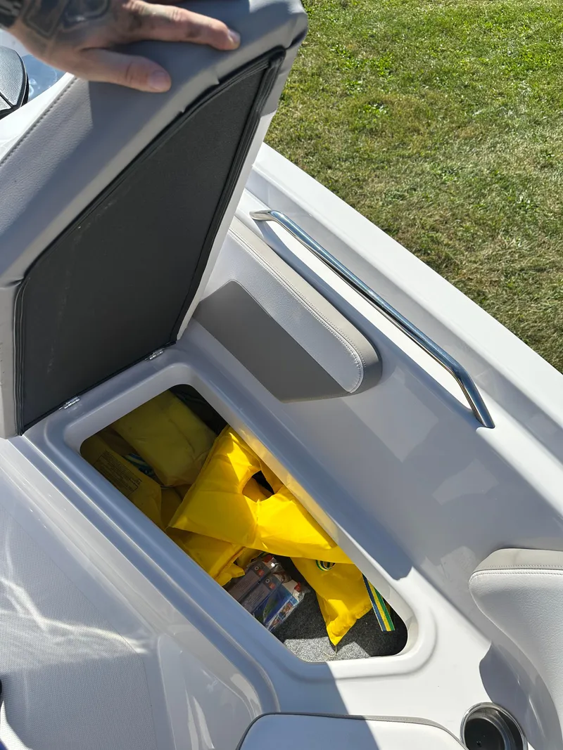 Slide: The Image of Four Winns FL HD200 OB 2019 - 23