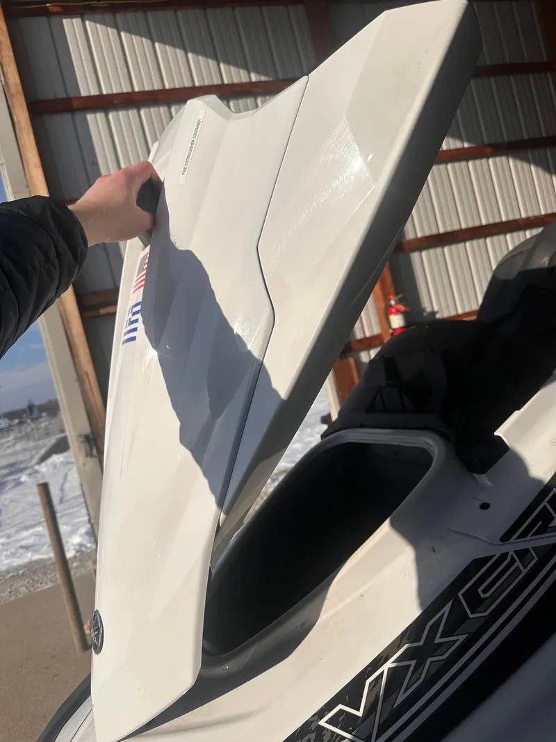 Slide: The Image of Yamaha VX1050A-RB 2016 - 16