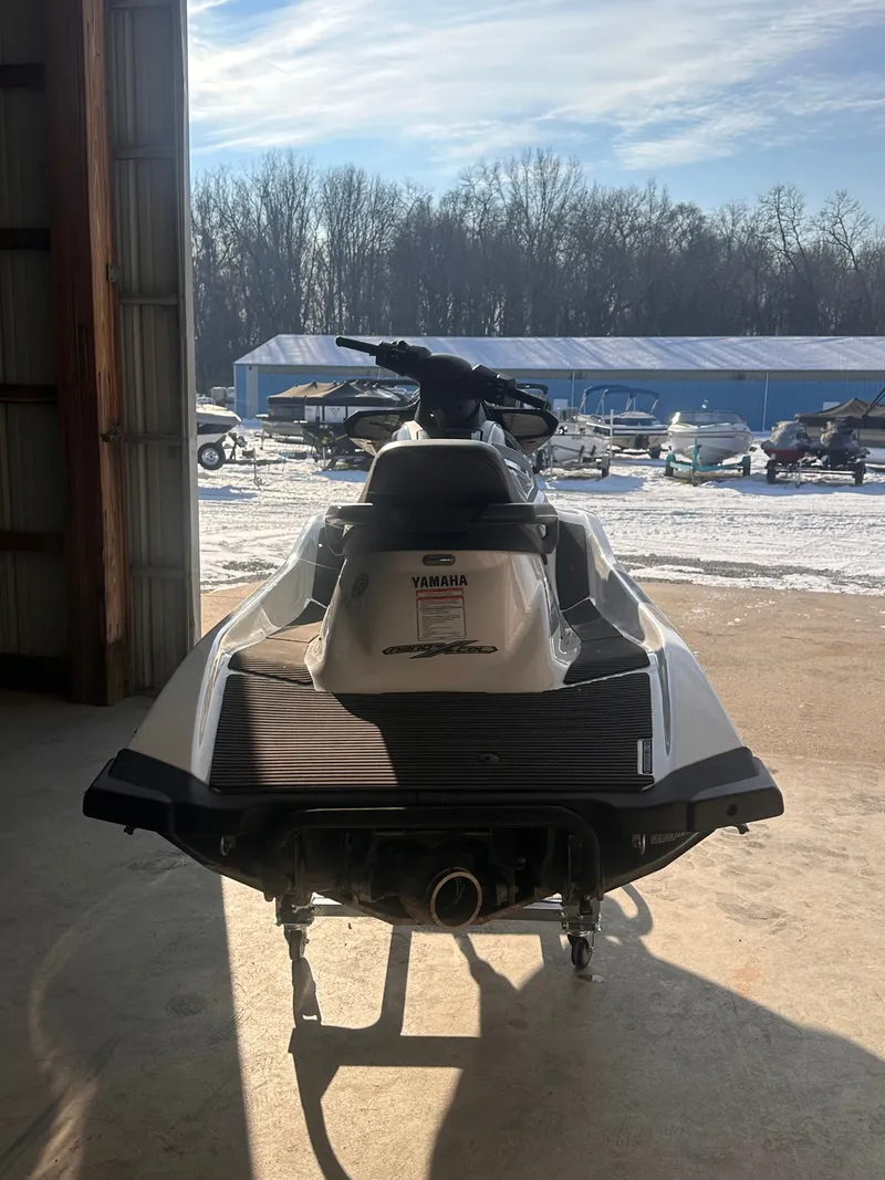 Slide: The Image of Yamaha VX1050A-RB 2016 - 2