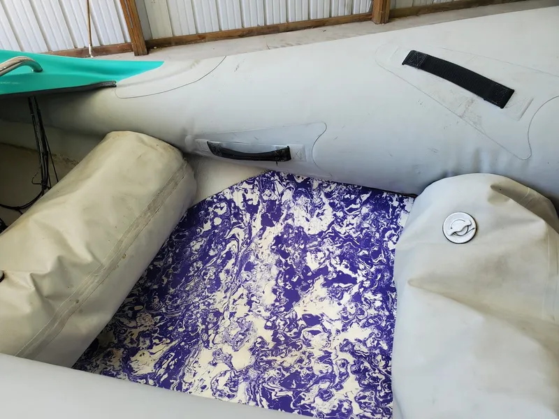 Slide: The Image of P.s. Marine WILDTHING INFLATABLE 1994 - 13