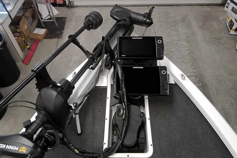 Slide: The Image of 2022 Vexus AVX1980 boat with advanced navigation and sonar equipment. - 10