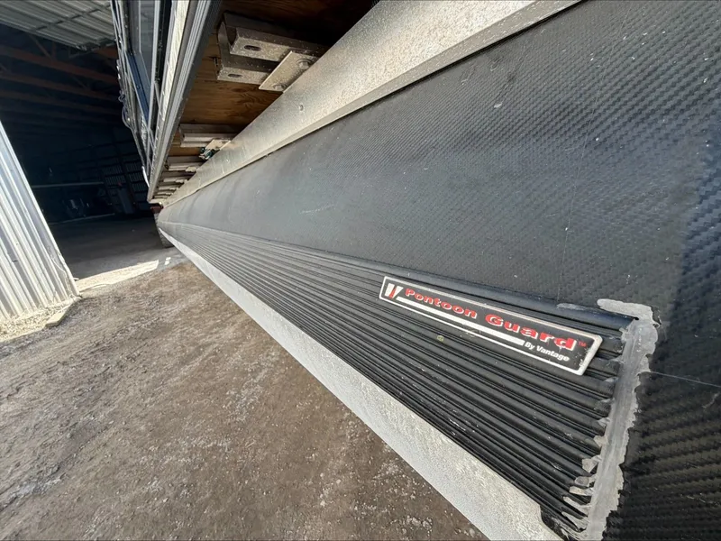 Slide: The Image of Close-up of 2023 Starcraft SLS 3 Pontoon Guard. - 15