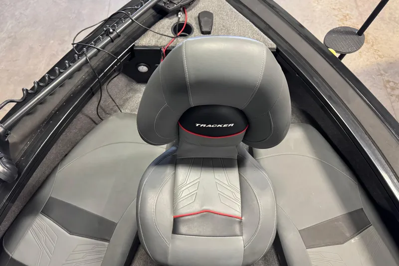 Slide: The Image of 2024 Tracker Targa V-18 Combo boat seat with sleek design and modern upholstery. - 13