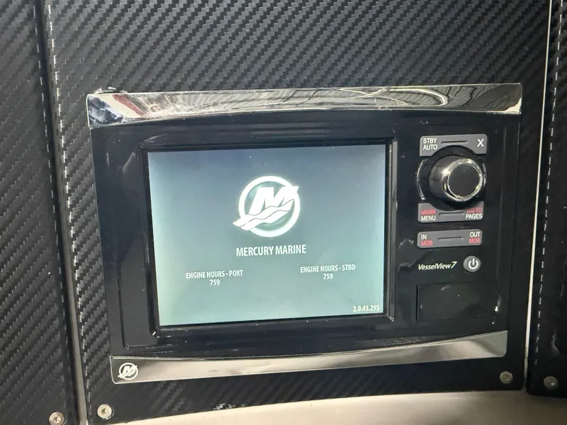 Slide: The Image of Mercury Marine display on a 2005 Formula 370 Super Sport boat. - 38