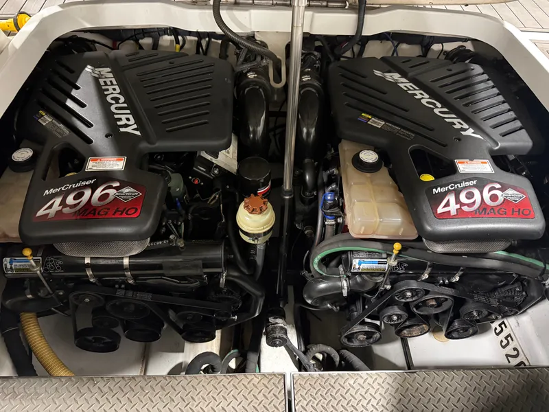 Slide: The Image of 2005 Formula 370 Super Sport engines with MerCruiser 496 MAG HO. - 46