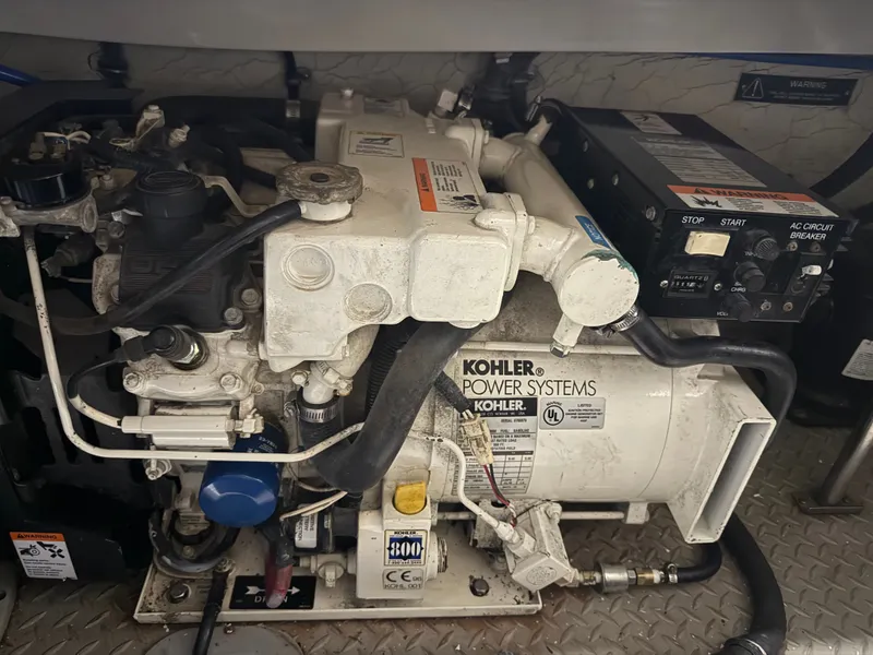 Slide: The Image of Kohler Power Systems generator in 2005 Formula 370 Super Sport. - 49