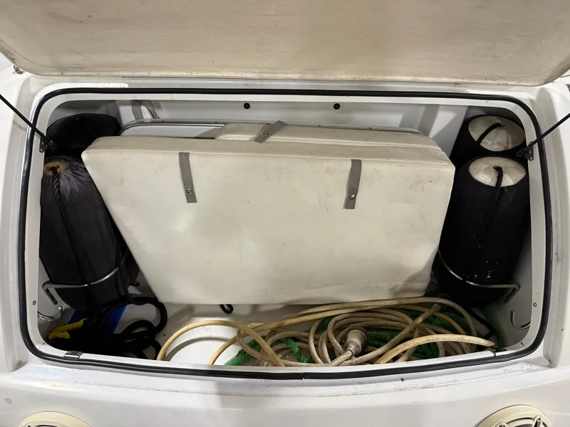 Slide: The Image of Formula 370 Super Sport 2005 - 53