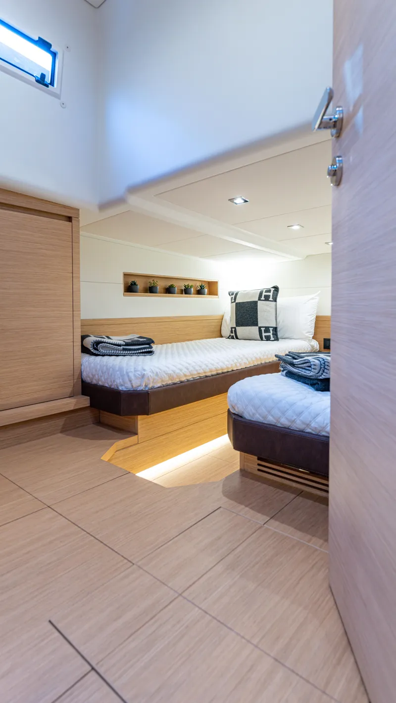 Slide: The Image of Pardo 50 2022 - 54