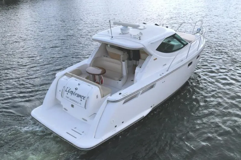 Slide: The Image of Tiara 3500 Sovran 2008 - 78