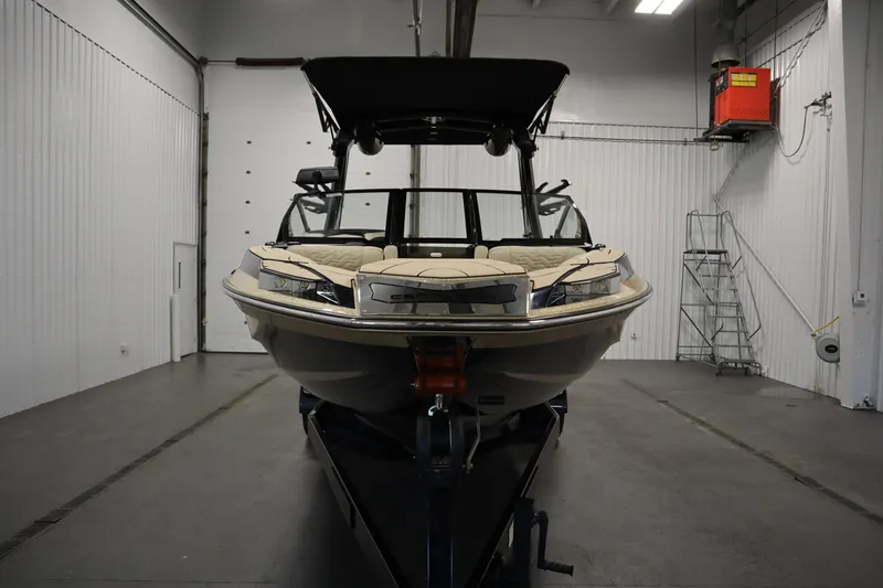 The Image of Centurion Ri230 2024 - undefined