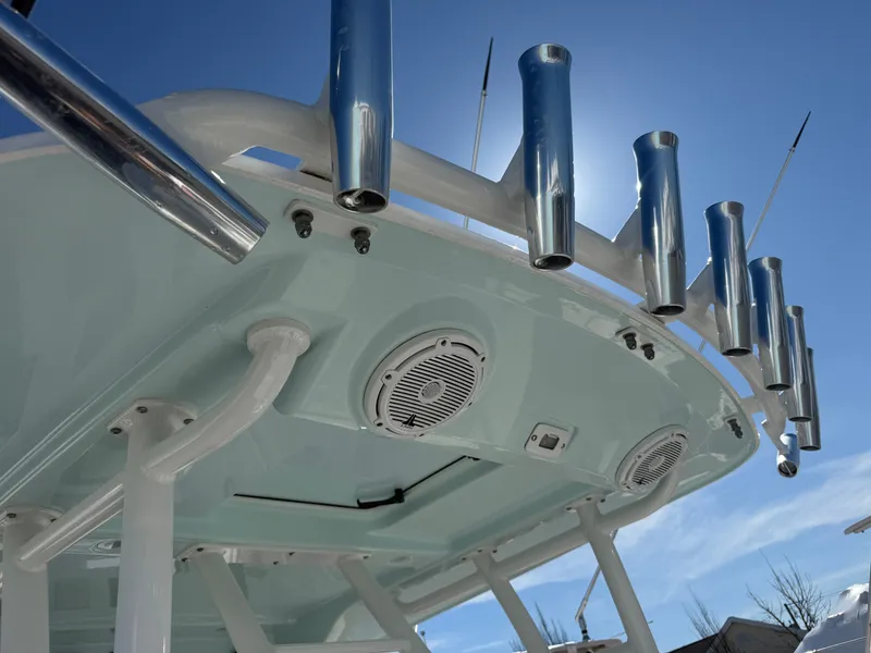 Slide: The Image of Everglades 335 Center Console 2019 - 20