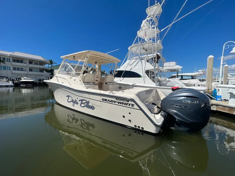 Slide: The Image of Grady-White Express 330 2023 - 2