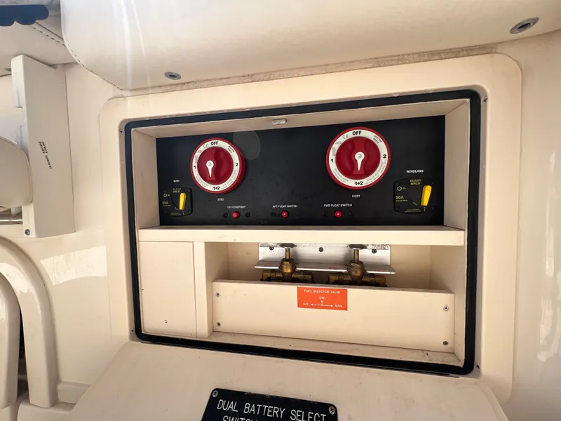 Slide: The Image of Grady-White Express 330 2023 - 28