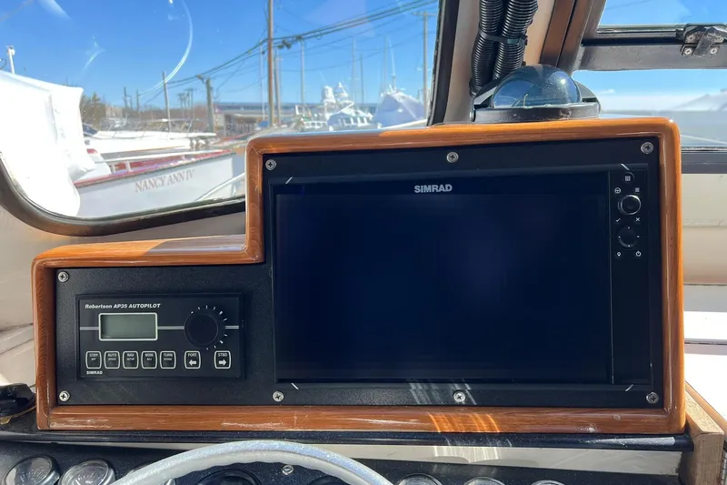Slide: The Image of 1976 Rare HARRIS 36 EXPRESS boat console with Simrad autopilot. - 11