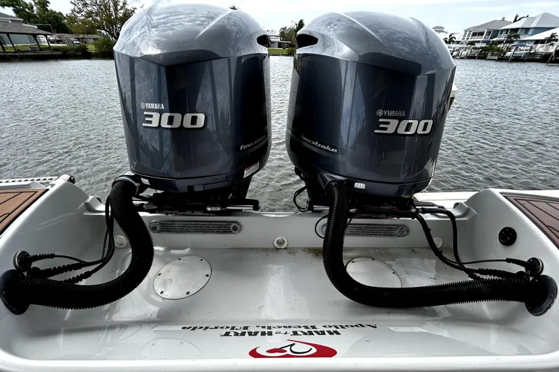 Slide: The Image of Twin Yamaha 300 engines on a 2017 Crownline Eclipse E29 XS boat. - 50