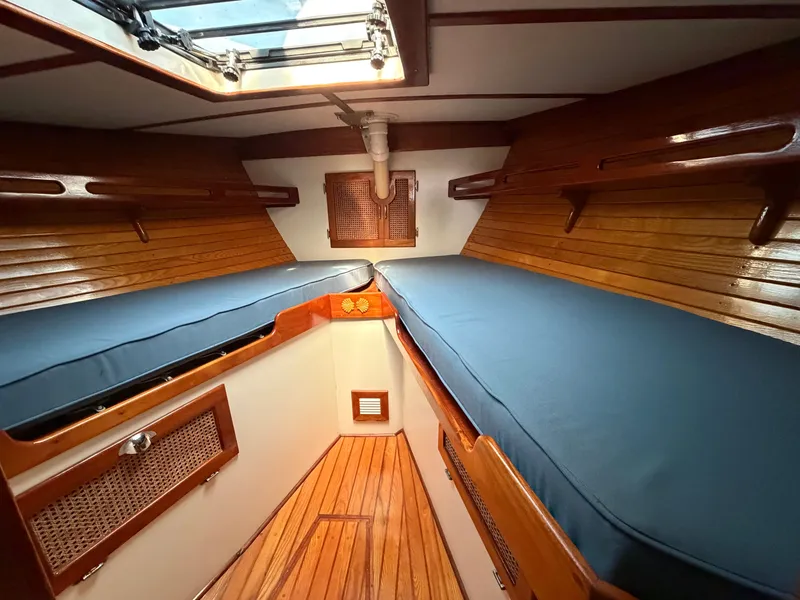 Slide: The Image of Benford 39 1985 - 66