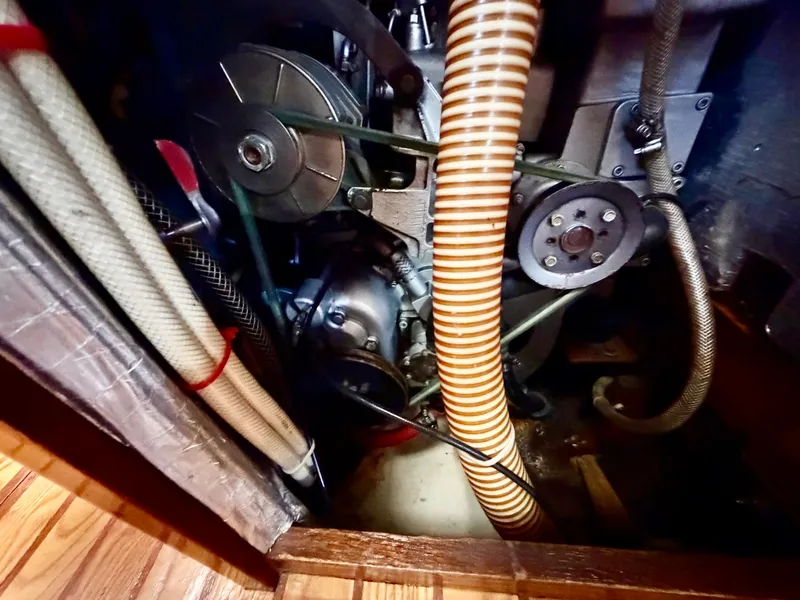 Slide: The Image of Benford 39 1985 - 73