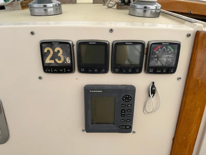 Slide: The Image of Instrument panel of a 1985 Benford 39 sailboat. - 8