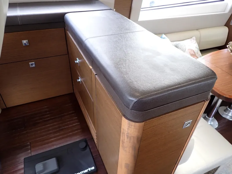 Slide: The Image of Sea Ray 510 Fly 2015 - 131