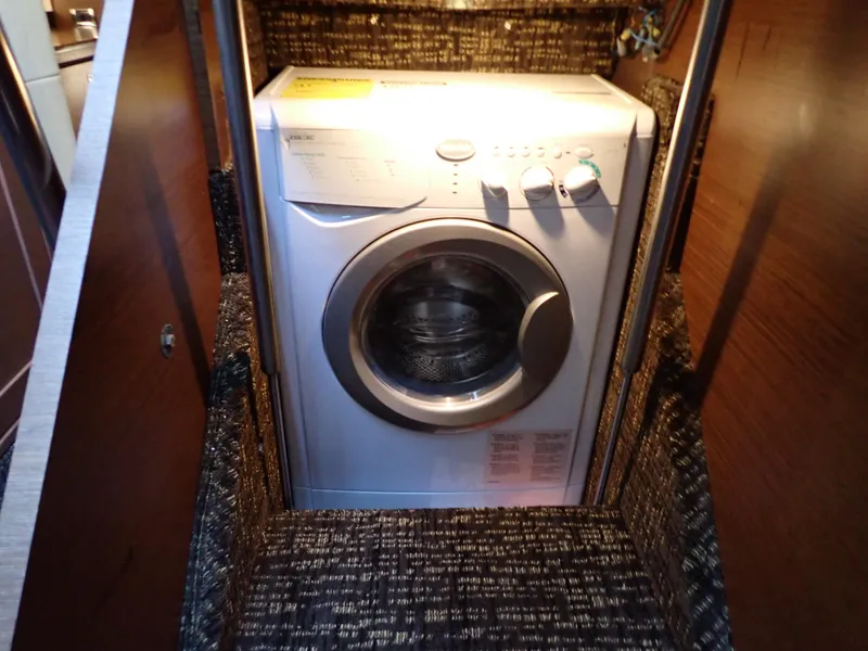 Slide: The Image of Sea Ray 510 Fly 2015 - 159