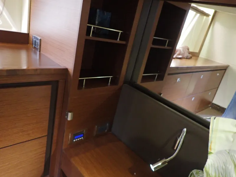 Slide: The Image of Sea Ray 510 Fly 2015 - 161