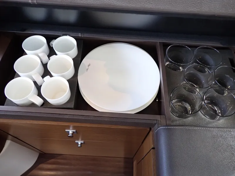 Slide: The Image of Sea Ray 510 Fly 2015 - 204