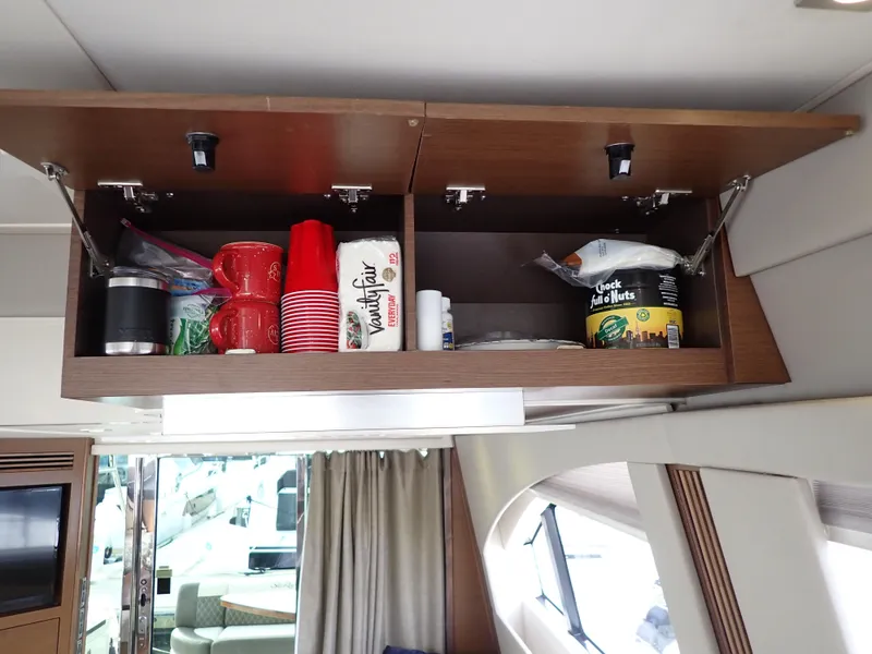 Slide: The Image of Sea Ray 510 Fly 2015 - 241